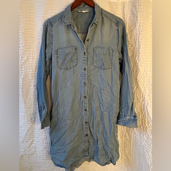 beachlunchlounge Dresses & Skirts - beachlunchlounge Denim Blue Button Down Shirtdress